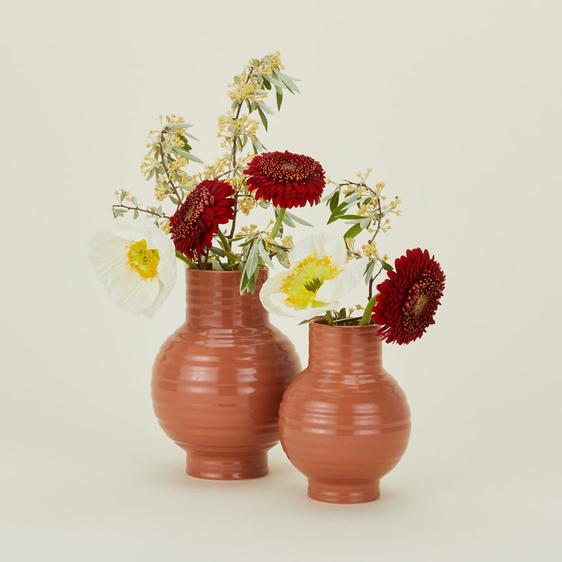 Ribbed Ceramic Vase - Terracotta